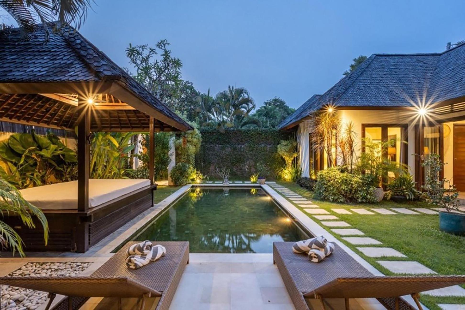 Villa Tiga Mangga By Optimum Bali Villas เซมินยัค ภายนอก รูปภาพ