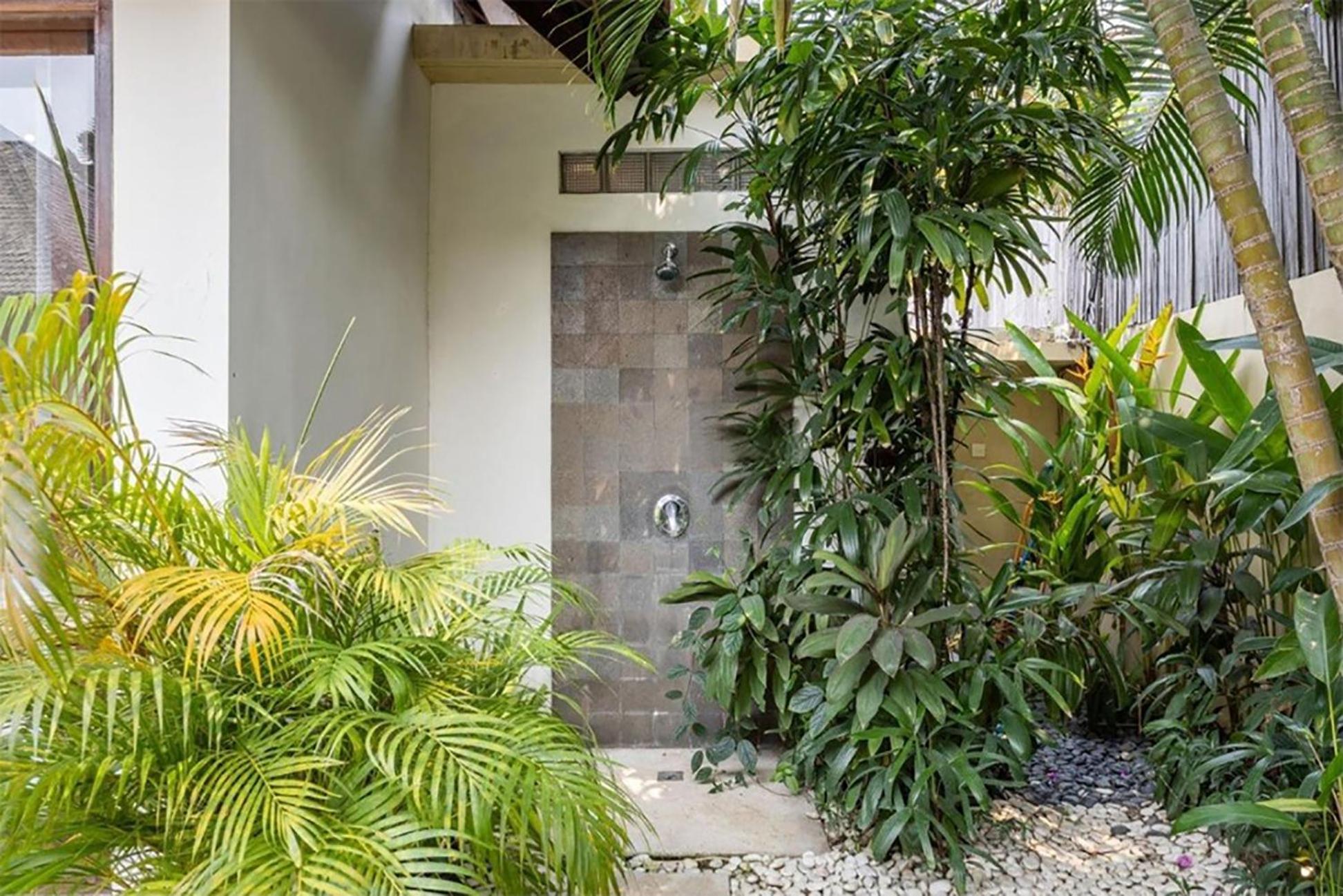 Villa Tiga Mangga By Optimum Bali Villas เซมินยัค ภายนอก รูปภาพ
