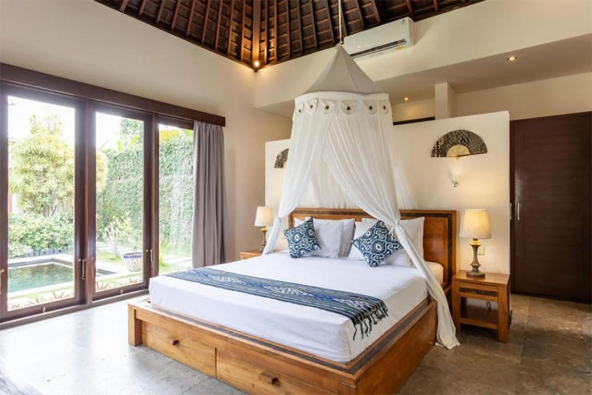 Villa Tiga Mangga By Optimum Bali Villas เซมินยัค ภายนอก รูปภาพ