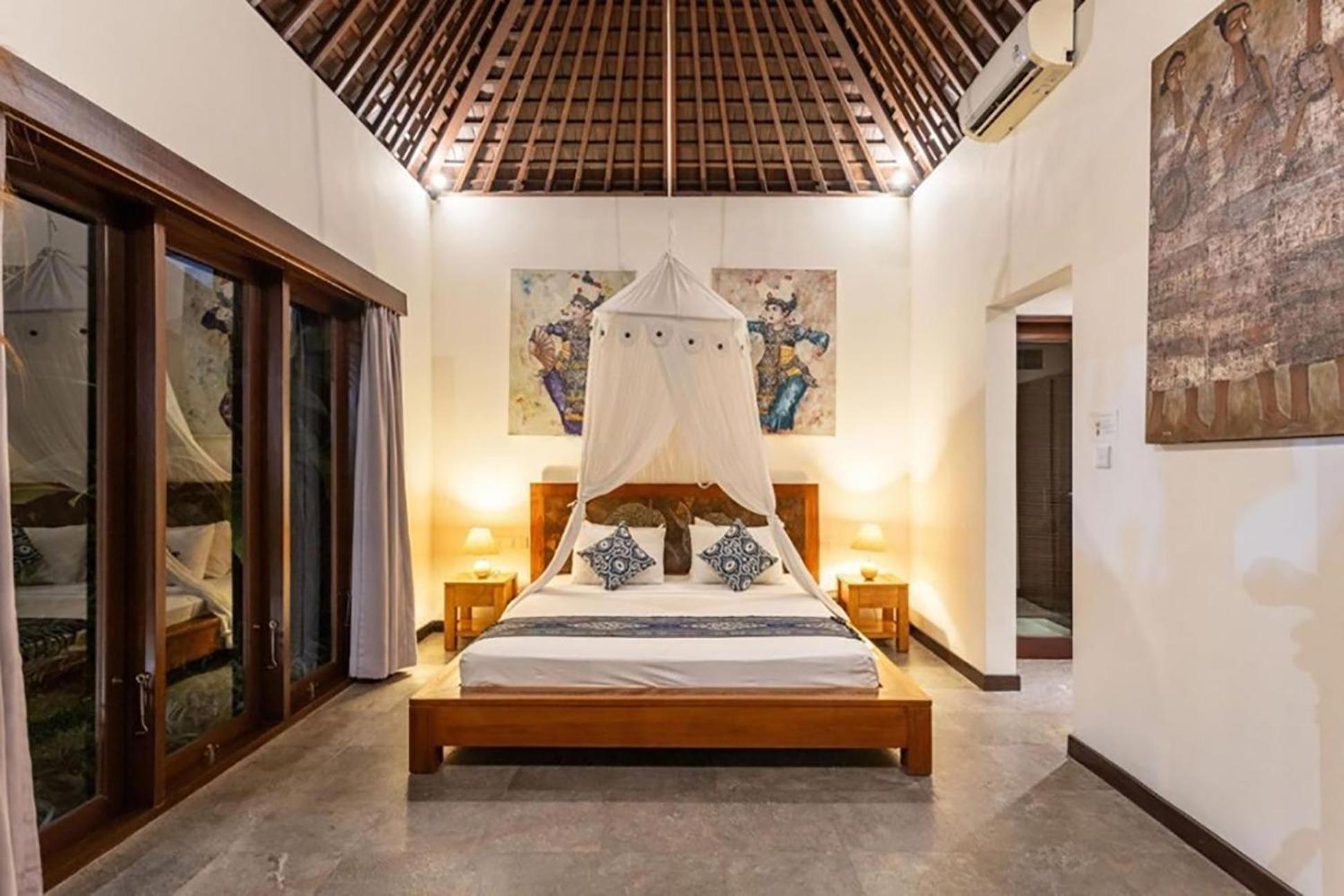Villa Tiga Mangga By Optimum Bali Villas เซมินยัค ภายนอก รูปภาพ