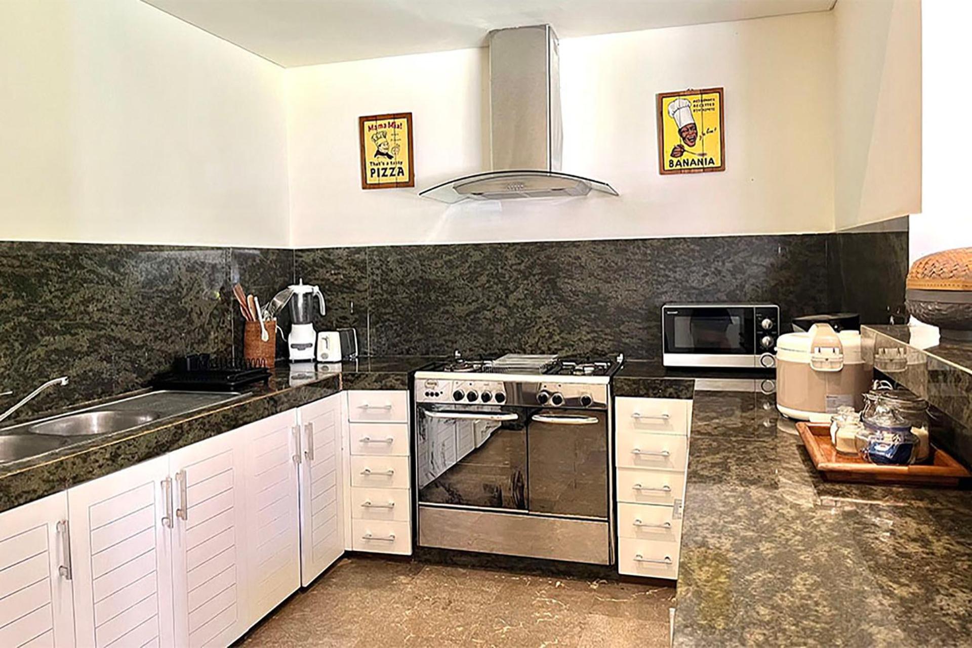 Villa Tiga Mangga By Optimum Bali Villas เซมินยัค ภายนอก รูปภาพ